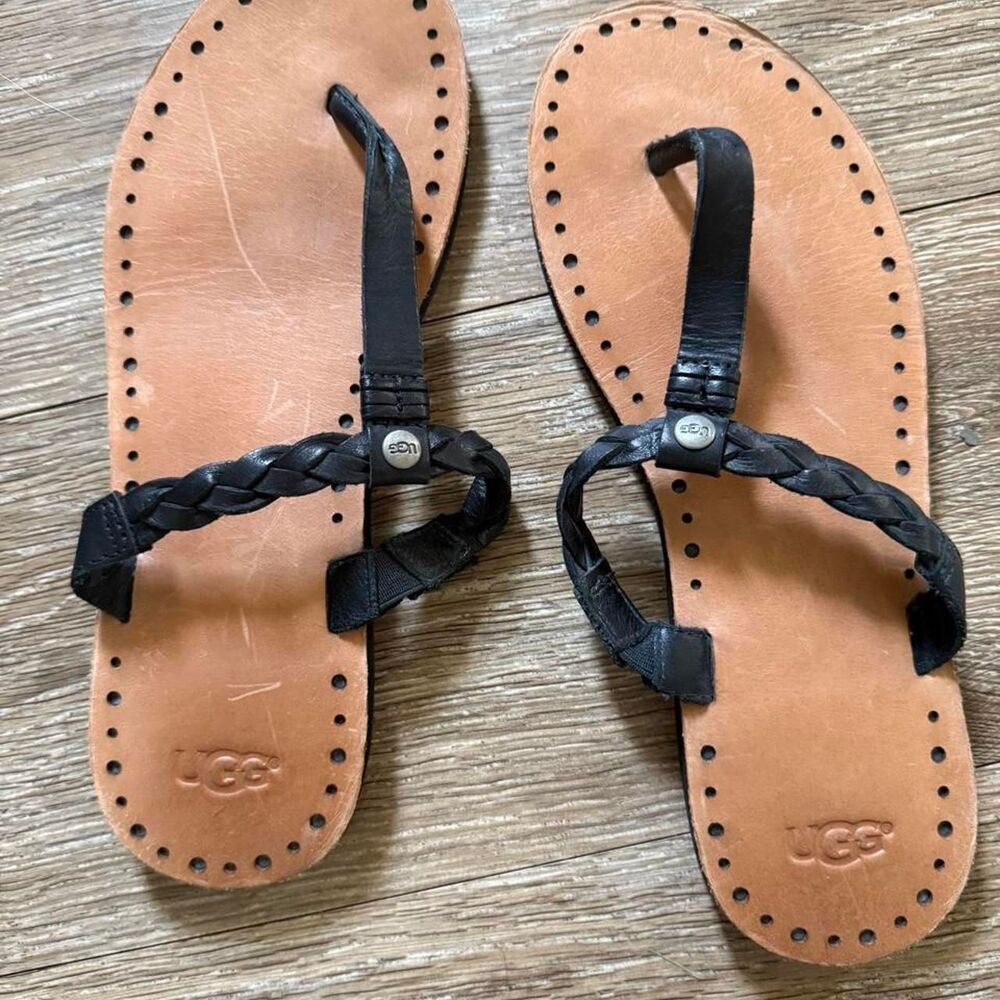 Ugg Women's Black Sandals